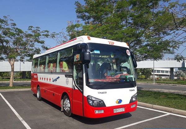 Thuê xe du lịch có tài xế và những lưu ý nên biết