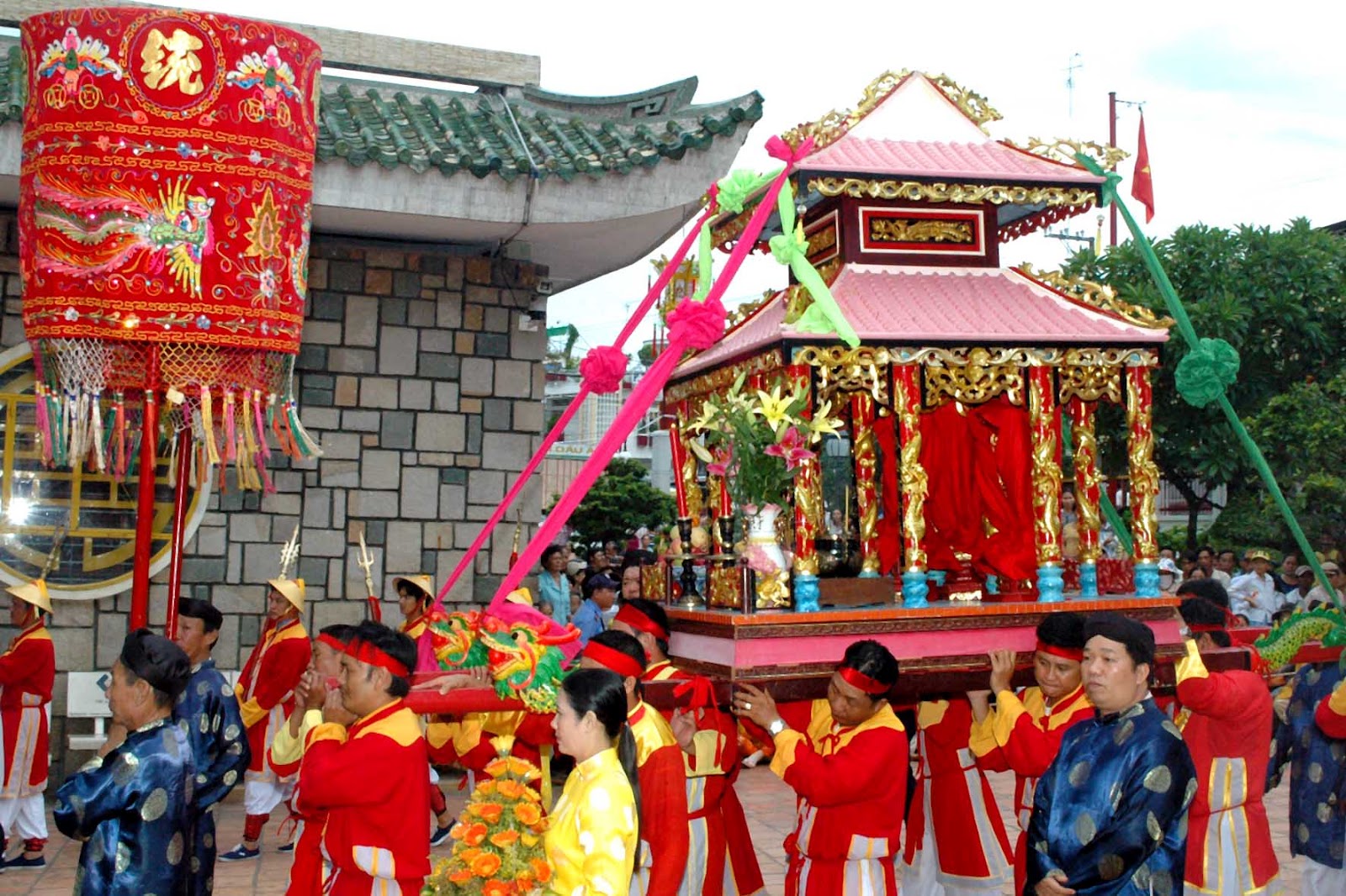 Kinh nghiệm đi chùa Bà Châu Đốc hành hương mùa lễ hội