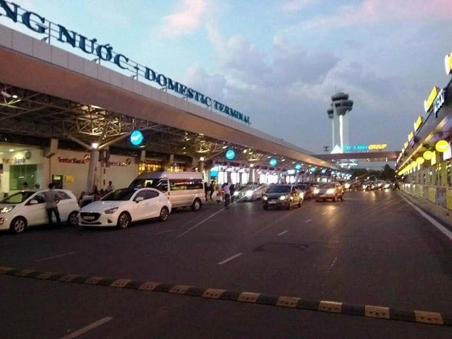 Dịch vụ xe đưa đón sân bay Tân Sơn Nhất - Nguyễn Duy Travel